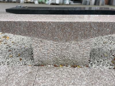 salg af Grå/Rosa Bænk V-sæde