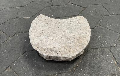 salg af Bedsten hælfacon gul granit