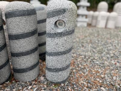 salg af Granit pullert havelampe 2 farver