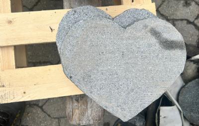 salg af Hjerte trædesten