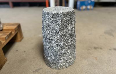 salg af Sokkel mini gråsort kløvet