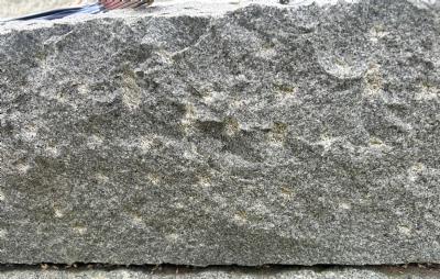 salg af Sokkel gråsort kløvet