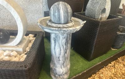 salg af Vandreservoir marmor kugle