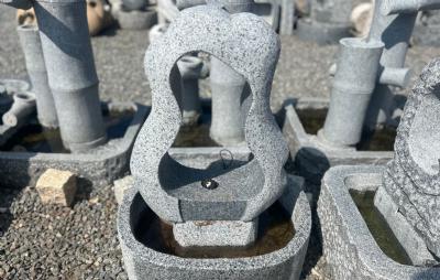 salg af Vandreservoir Vivian gråsort granit