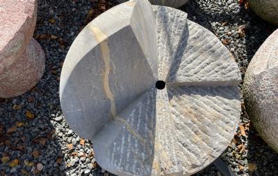 salg af Vandsten knækket nød